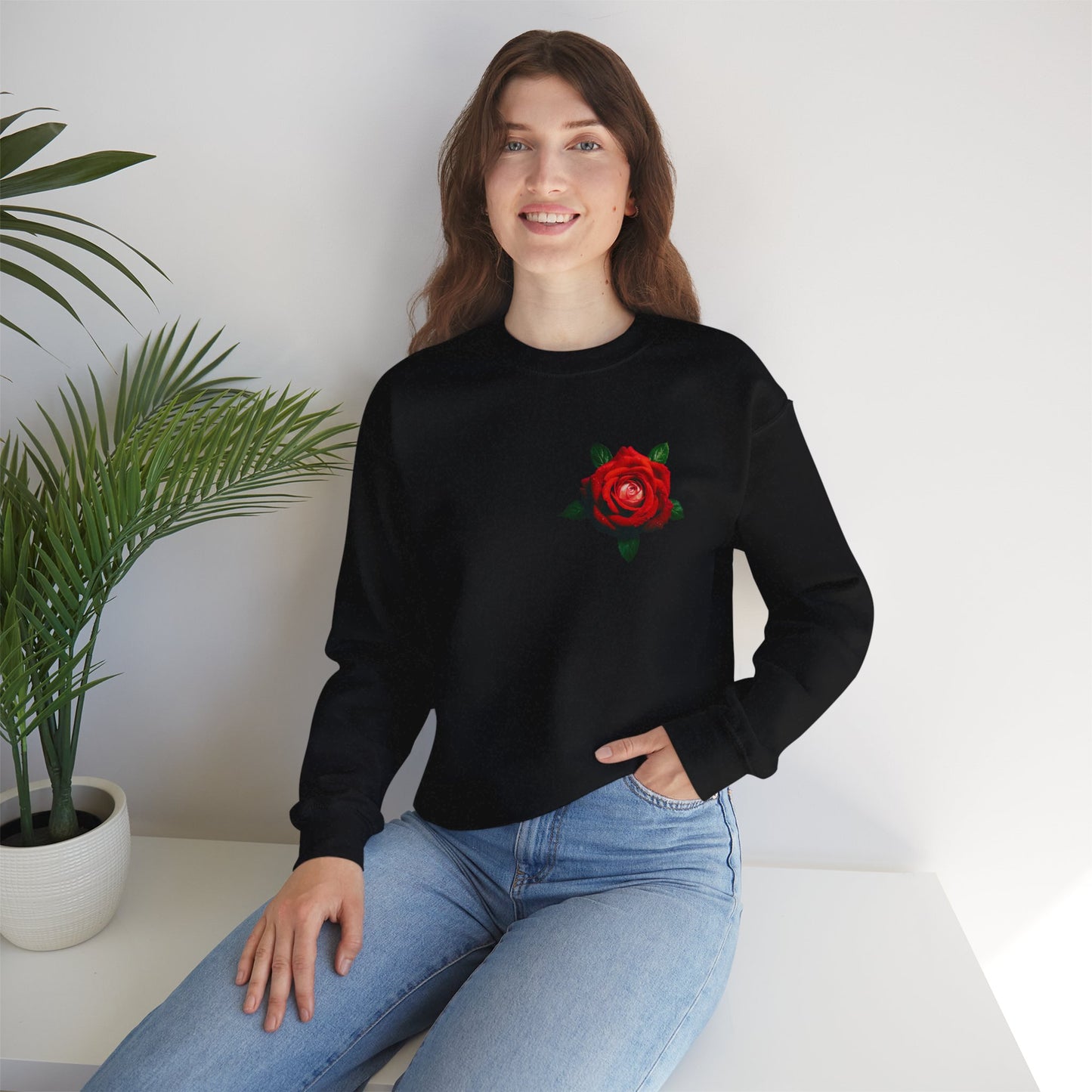 Tudor Rose Sweatshirt – Realistic Red Rose Unisex Heavy Blend™ Crewneck