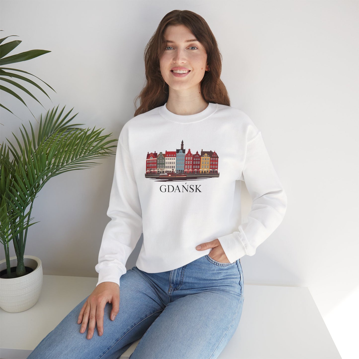 GDAŃSK Sweatshirt – Unisex Heavy Blend™ Crewneck with Waterfront Design